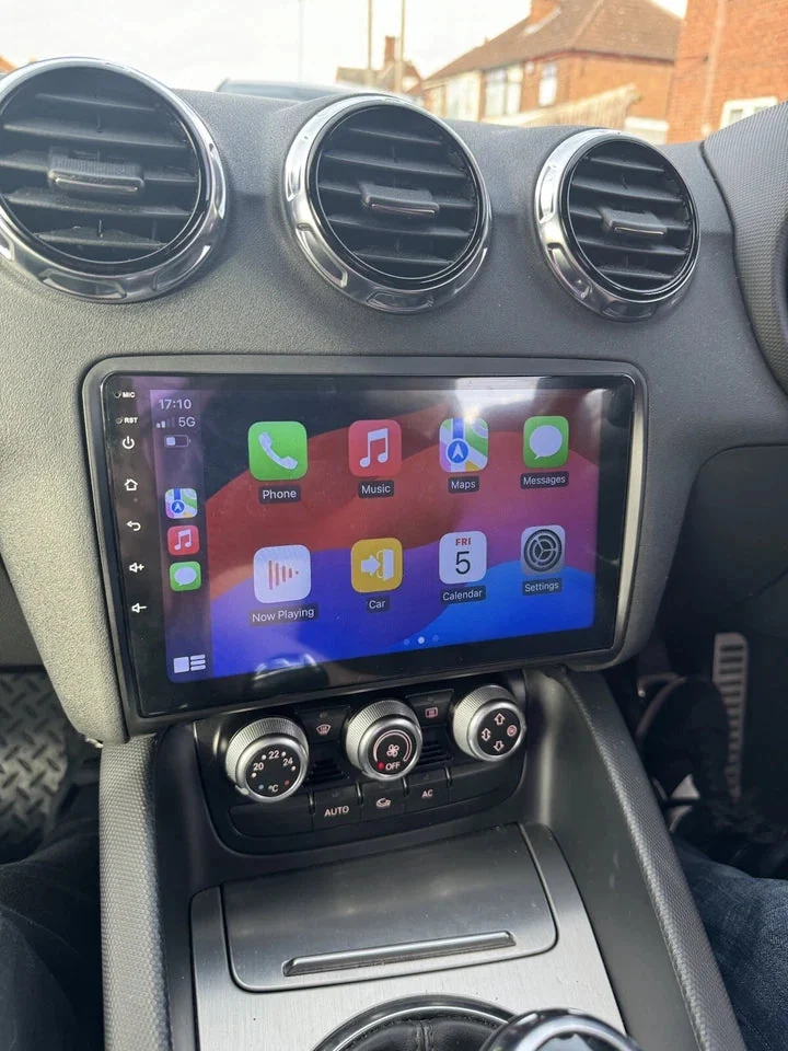 Cabin hardware